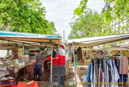 Clothing section at Marché Saxe-Breteuil